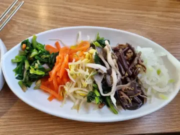 강화 속 건강한 미식 여행, 마음까지 따스해지는 보리밥 지역 맛집 기행