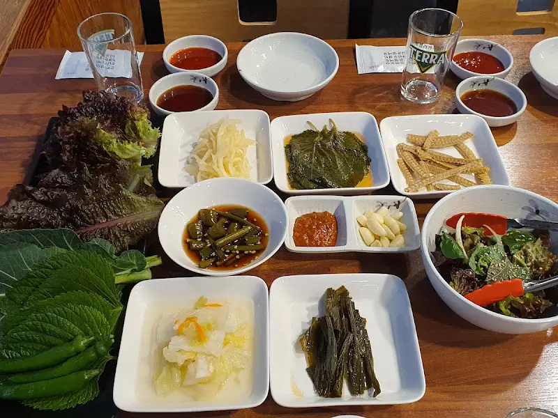 다채로운 밑반찬