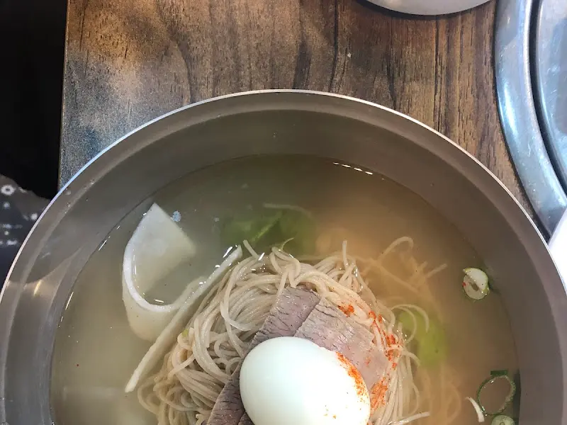 평양냉면 한 그릇