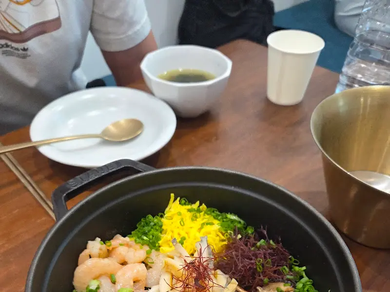 솥밥과 곁들여 먹는 반찬