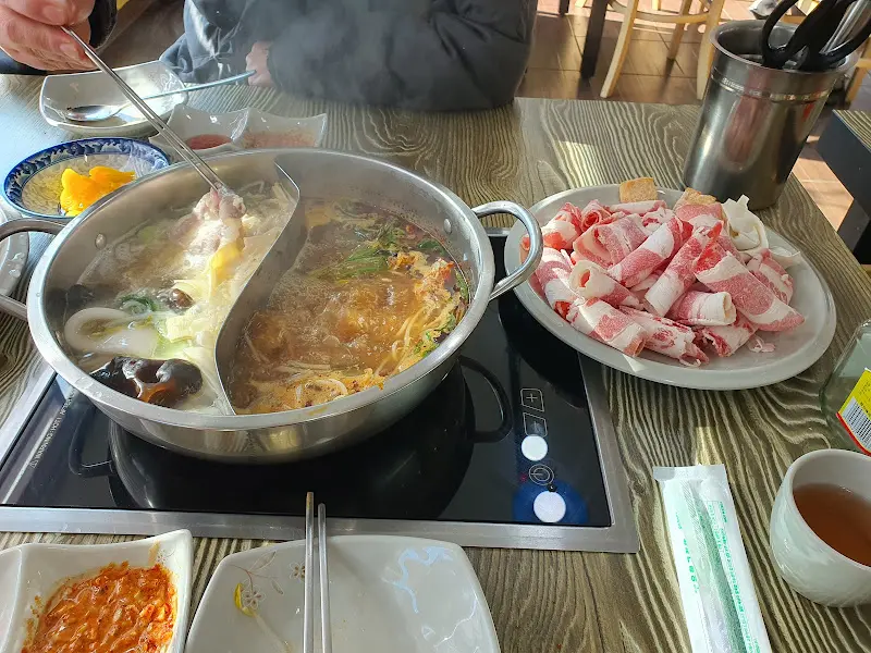 훠궈 조리 장면