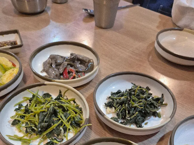 정갈한 밑반찬 클로즈업