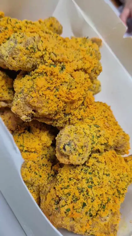 황금빛 뿌링클 치킨