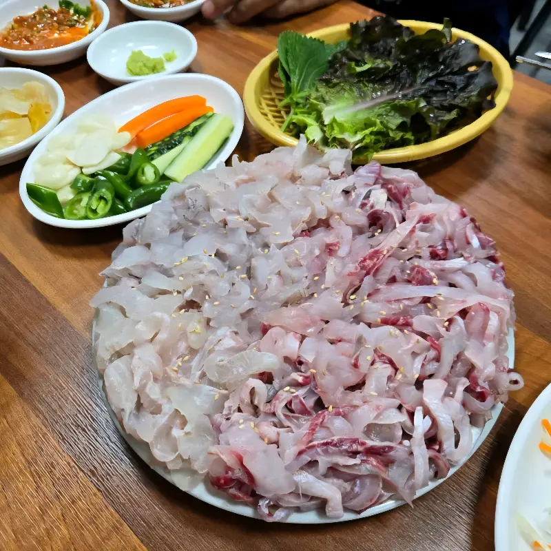 싱싱한 모듬회 한 상차림