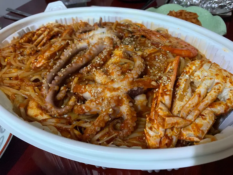 해산물과 콩나물의 환상적인 조합