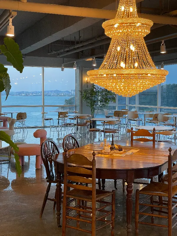 카페 내부 모습