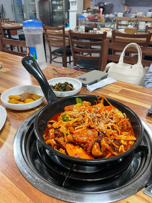 불청구식당 쭈꾸미볶음