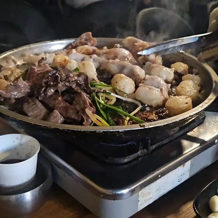 모둠 곱창 구이