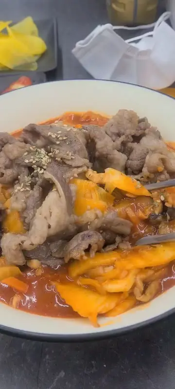 관사부 간짬뽕의 대표 메뉴, 간짬뽕