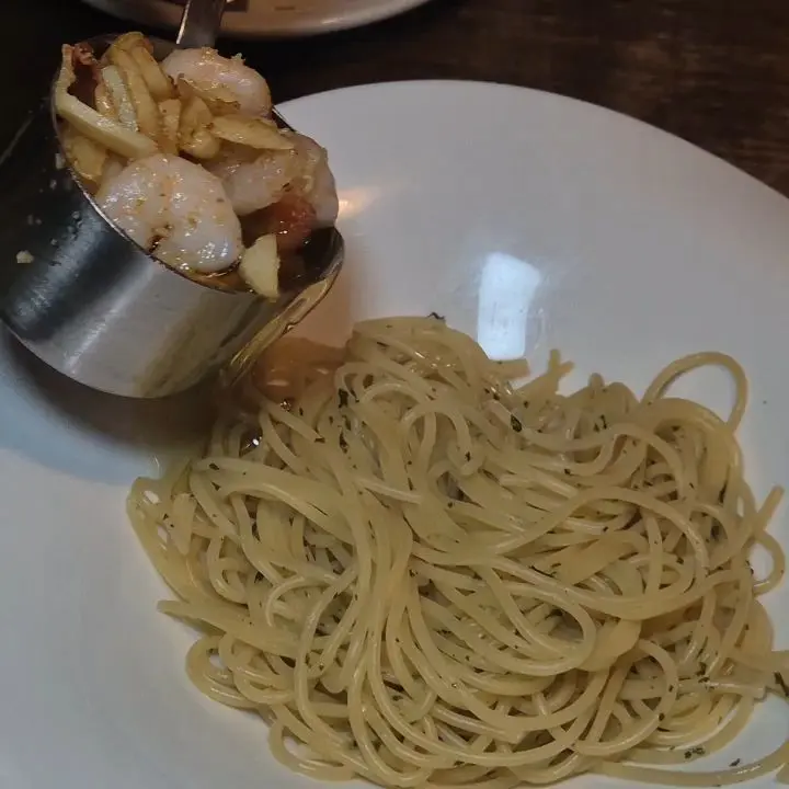 감바스 올리오 파스타