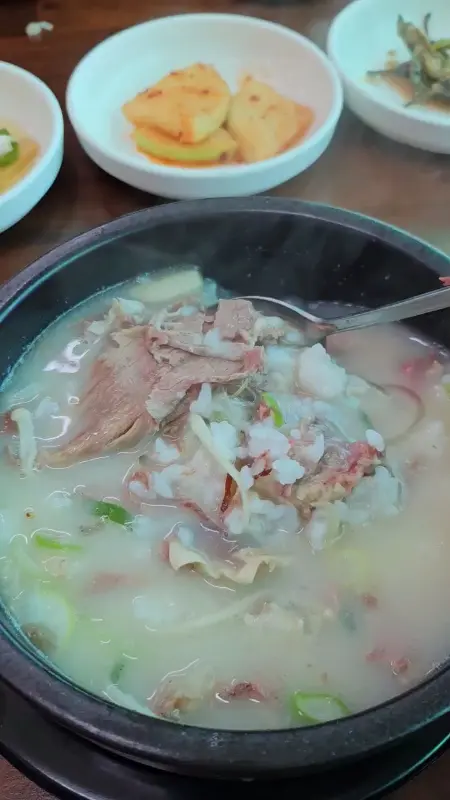 갈비탕 속 고기