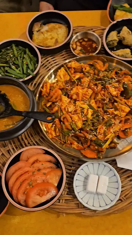 푸짐한 한상차림