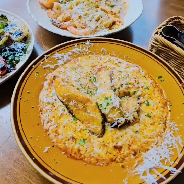 달콤한 단호박과 쌉싸름한 루꼴라의 환상적인 조화, 단호박 루꼴라 페스츄리 피자