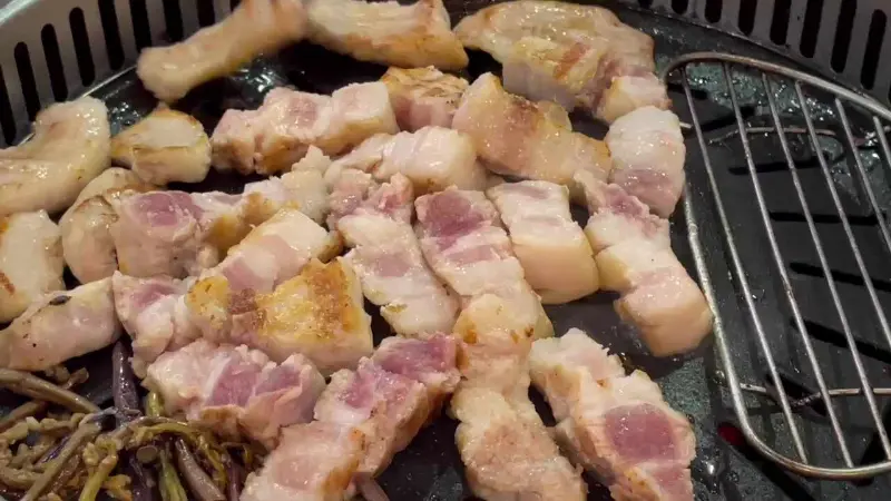 구워먹는 치즈와 삼겹살의 환상적인 만남