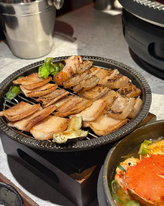 구워진 돼지고기