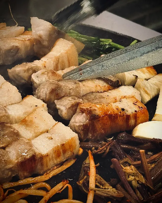 구워지는 삼겹살