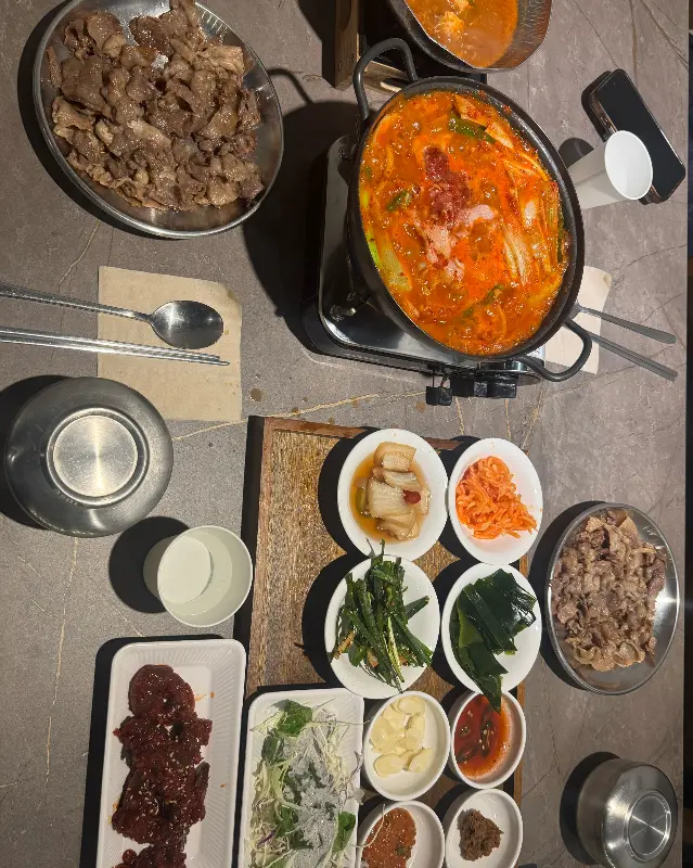 푸짐한 한 상 차림