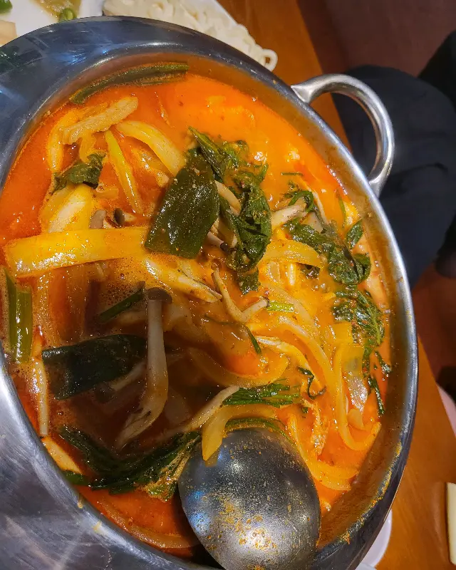 천하대창군 택지점 외관