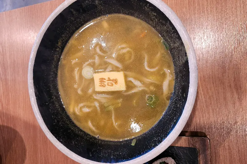 배말칼국수