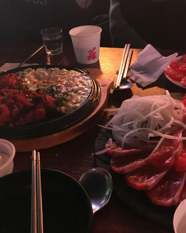 고추장 육회와 맥주