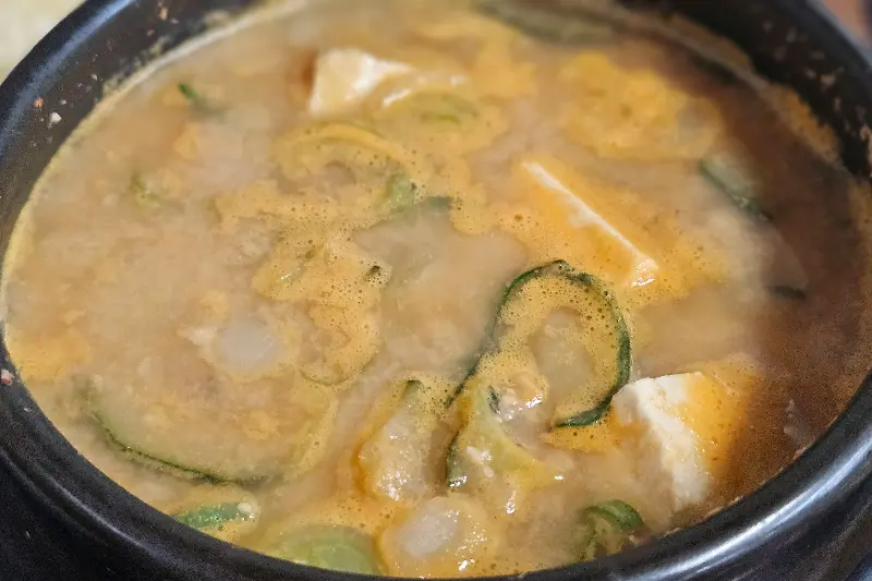 깊고 진한 맛의 청국장