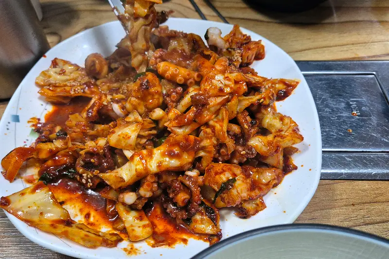 매콤한 낙지볶음