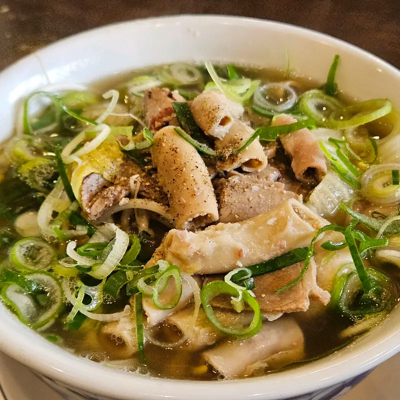 매콤한 곱창 쌀국수