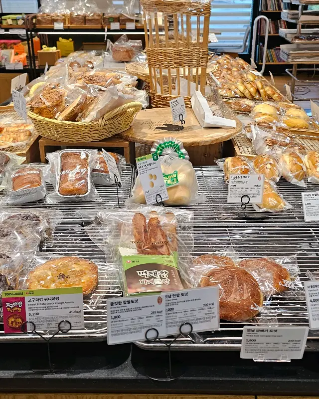 뚜레쥬르 상주낙양점 다양한 빵