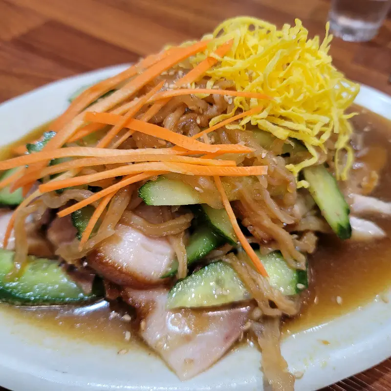 알록달록한 냉채족발