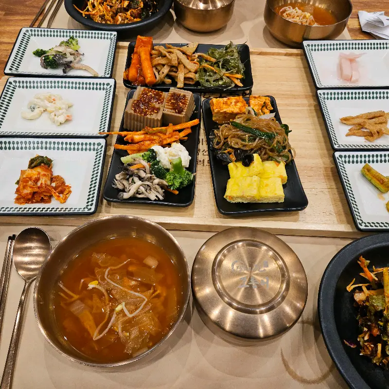 푸짐한 한 상 차림