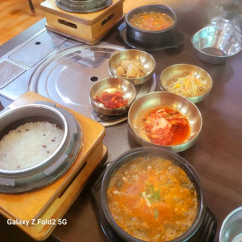 푸짐한 한 상 차림