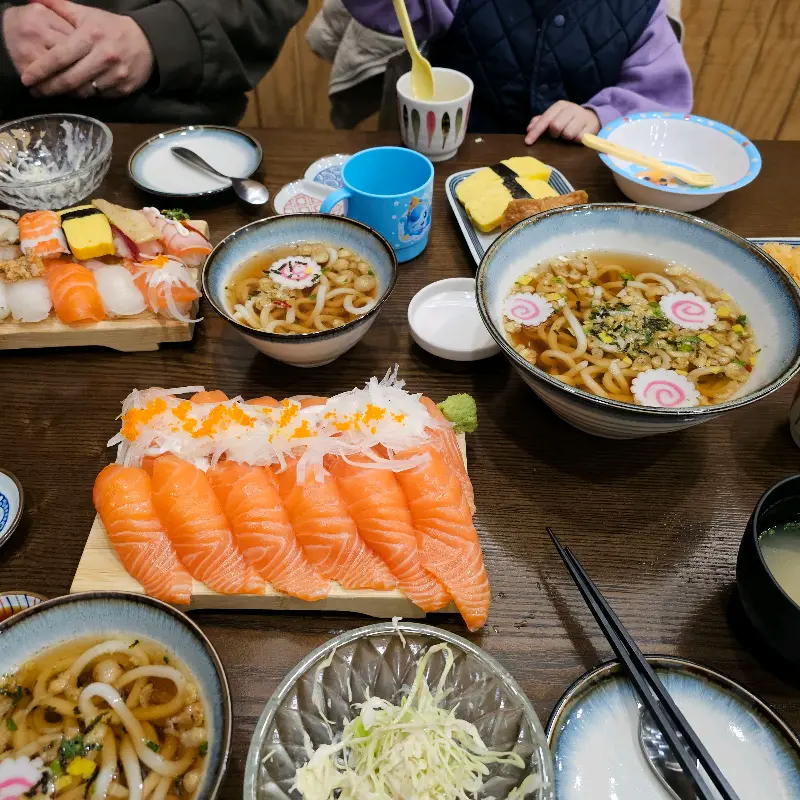 푸짐한 초밥 한 상