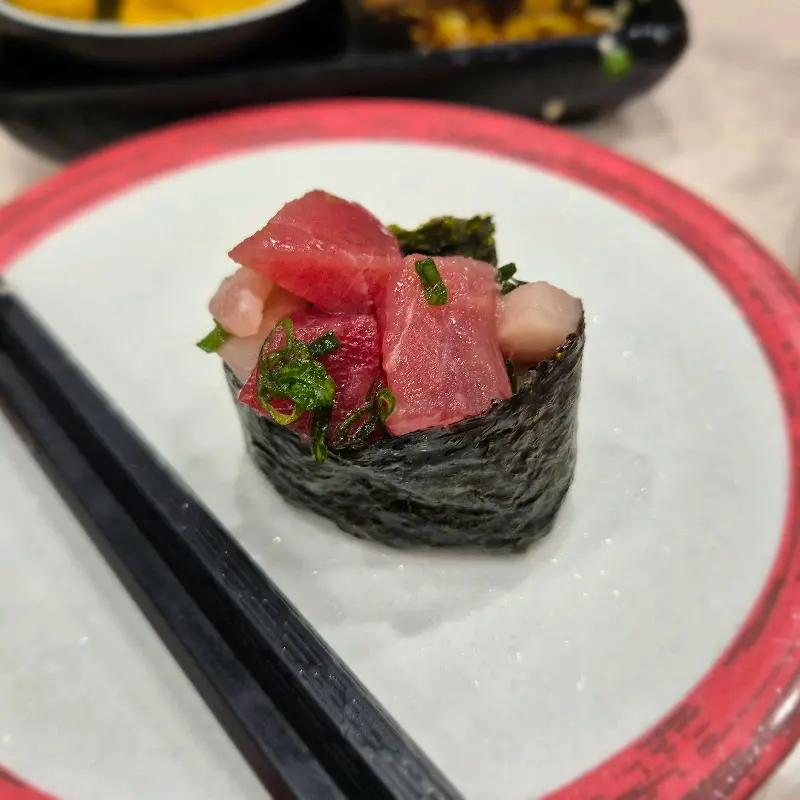 신선한 참치가 듬뿍 올라간 초밥