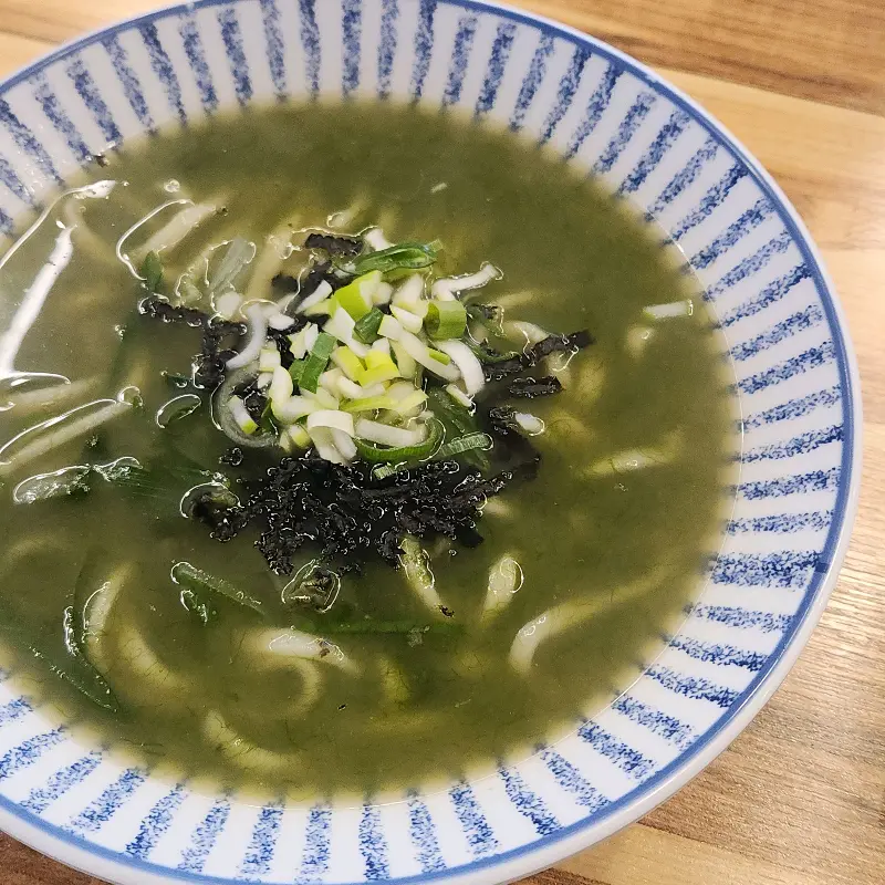 보말칼국수 클로즈업