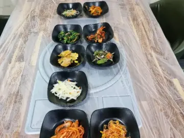 정갈한 손맛이 그리울 땐, 서귀포 향토음식 맛집에서 만나는 푸근한 백반 한 상