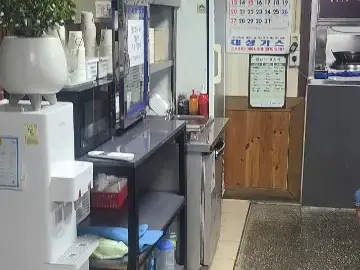 오래된 기억을 걷다, 추억과 맛이 머무는 그 지역 만리장성에서 맛보는 짜장면 맛집 기행