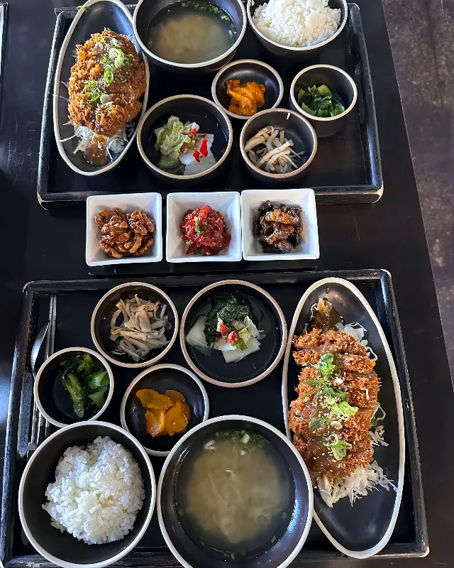 정갈한 한 상 차림