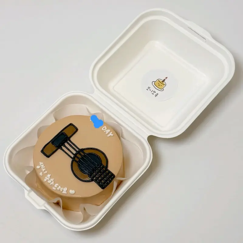 주문 제작 케이크의 아름다운 모습