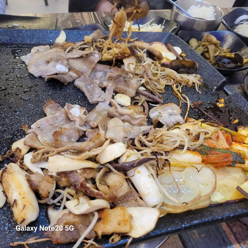 푸짐한 한 상 차림