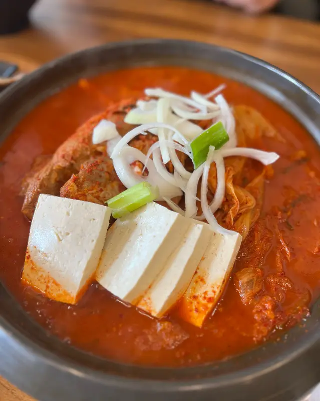 김치찌개 비주얼