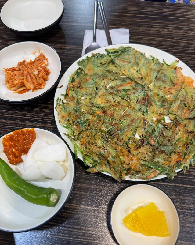 함께 곁들이면 좋은 부추전