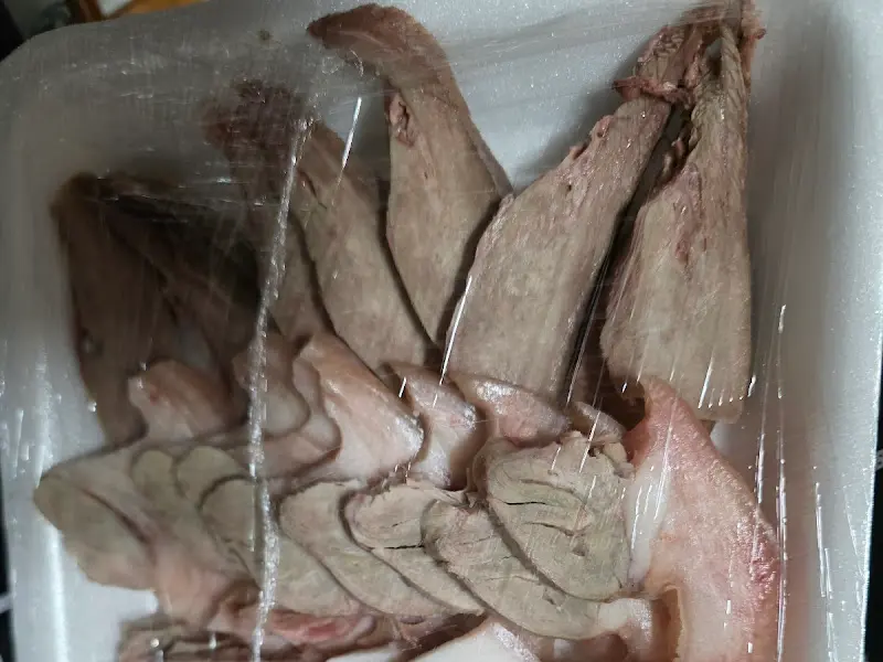 신선함이 느껴지는 머릿고기