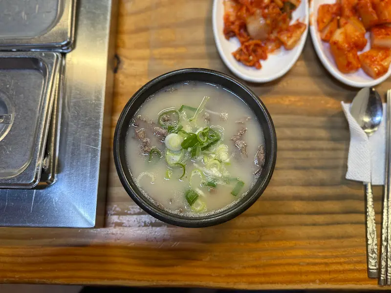 파 송송 썰어 넣은 설렁탕