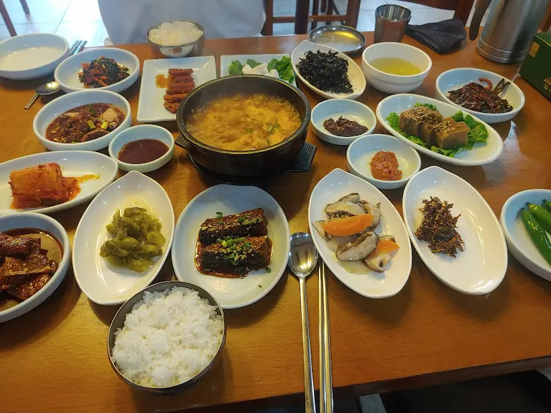 낭주식당 전체 상차림