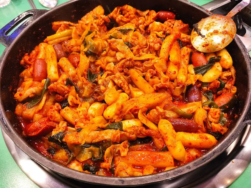 닭갈비 전체 모습