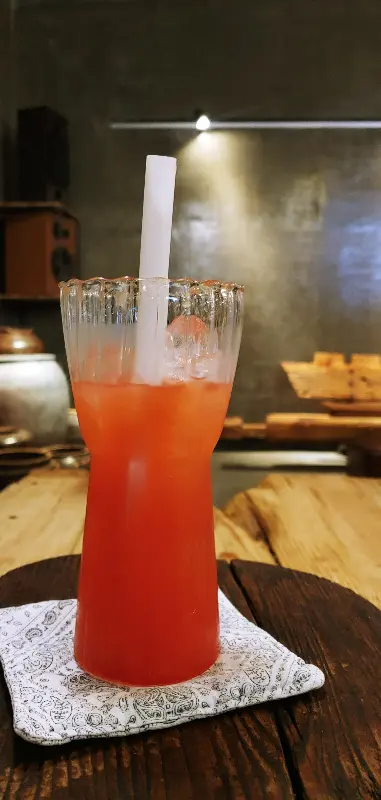 카페 음료: 화려한 색감의 음료가 눈을 즐겁게 한다.