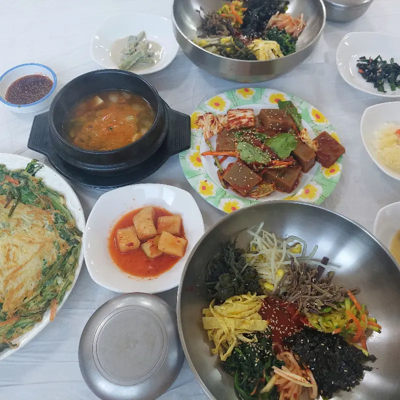 푸짐한 한 상 차림