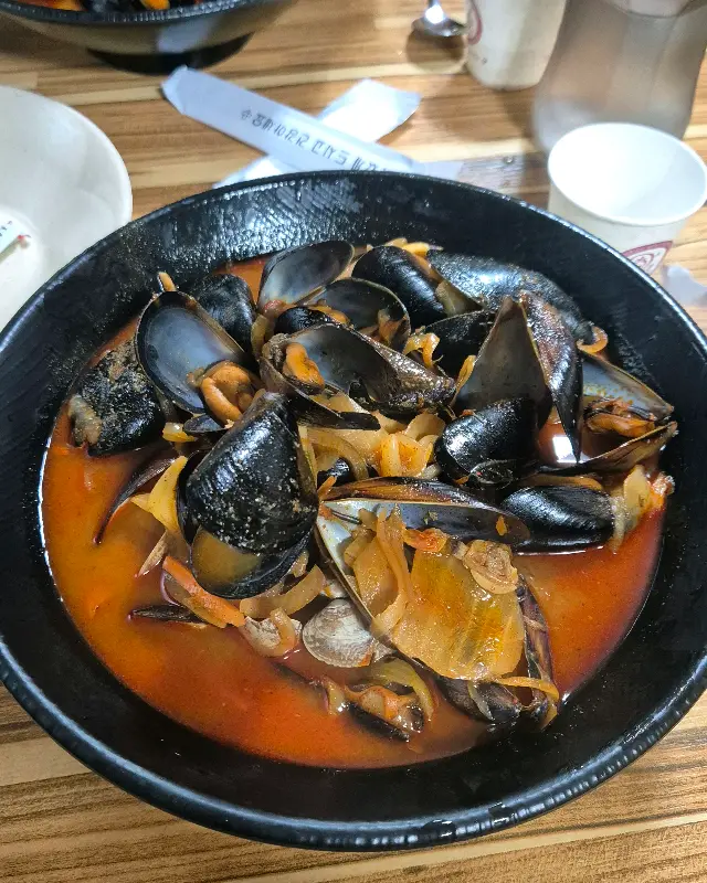 윤기가 좔좔 흐르는 탕수육