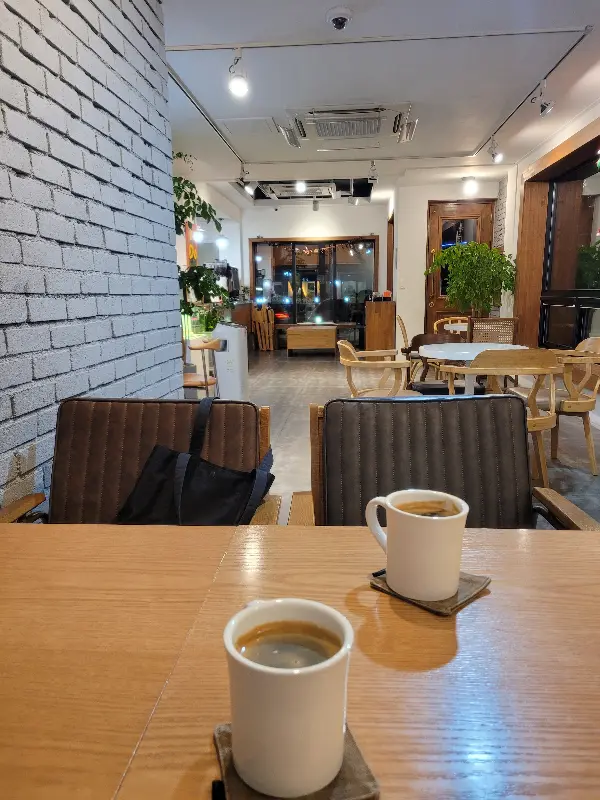 따뜻한 커피 한 잔