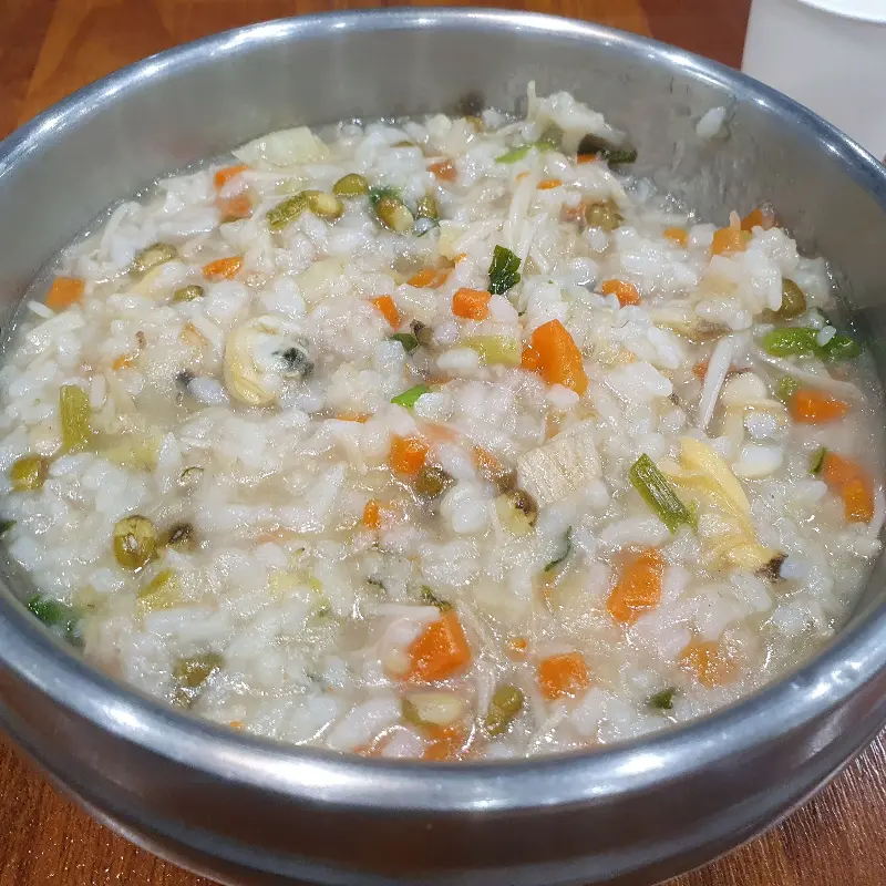 영양 가득 백합죽 클로즈업